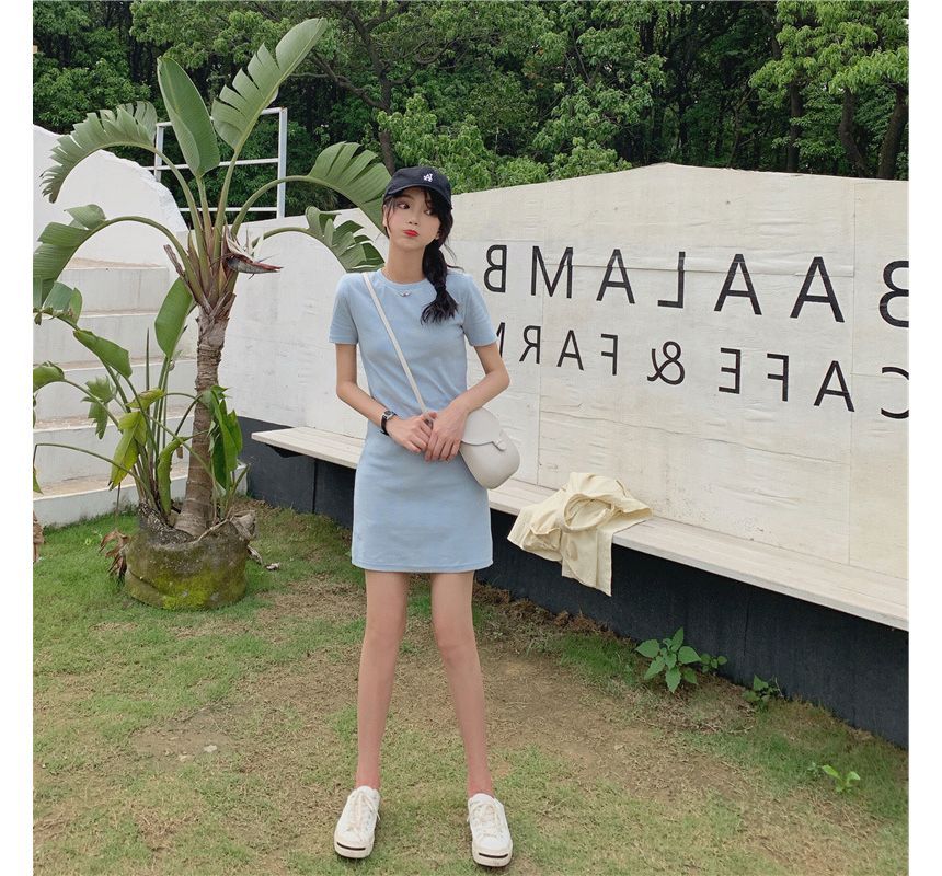 Round Dress Mini Plain Neck T-Shirt Short-Sleeve