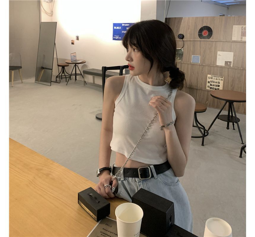 Top Crop Round Plain Tank Neck
