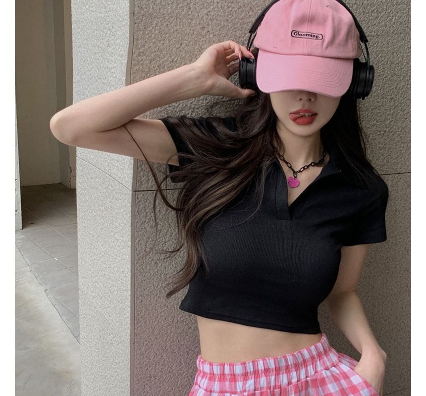 Plain Top Short-Sleeve Crop Polo