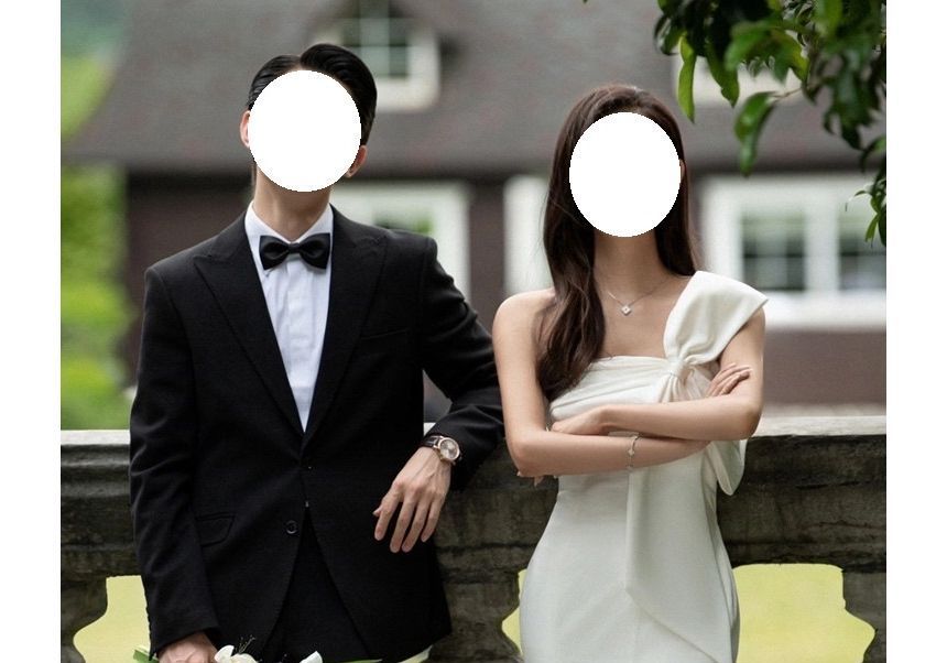 Mermaid Strapless Gown Plain Wedding Bow