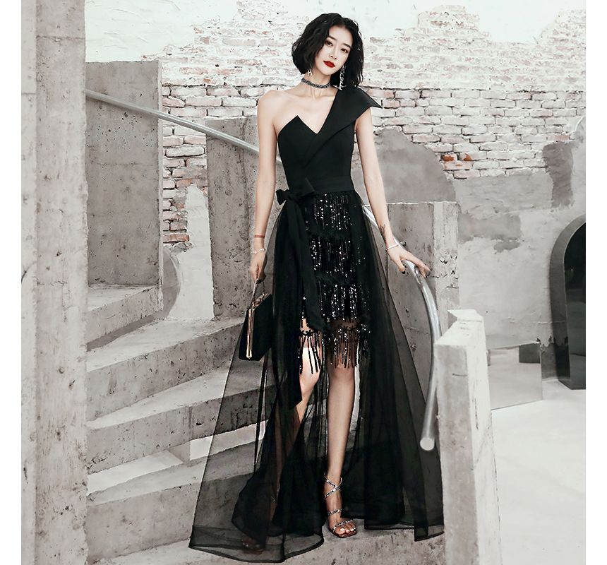 Sequin High Gown One-Shoulder Fringed Low Evening
