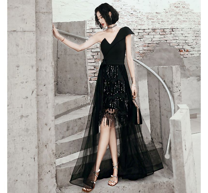 Evening Low Sequin Gown High One-Shoulder Fringed
