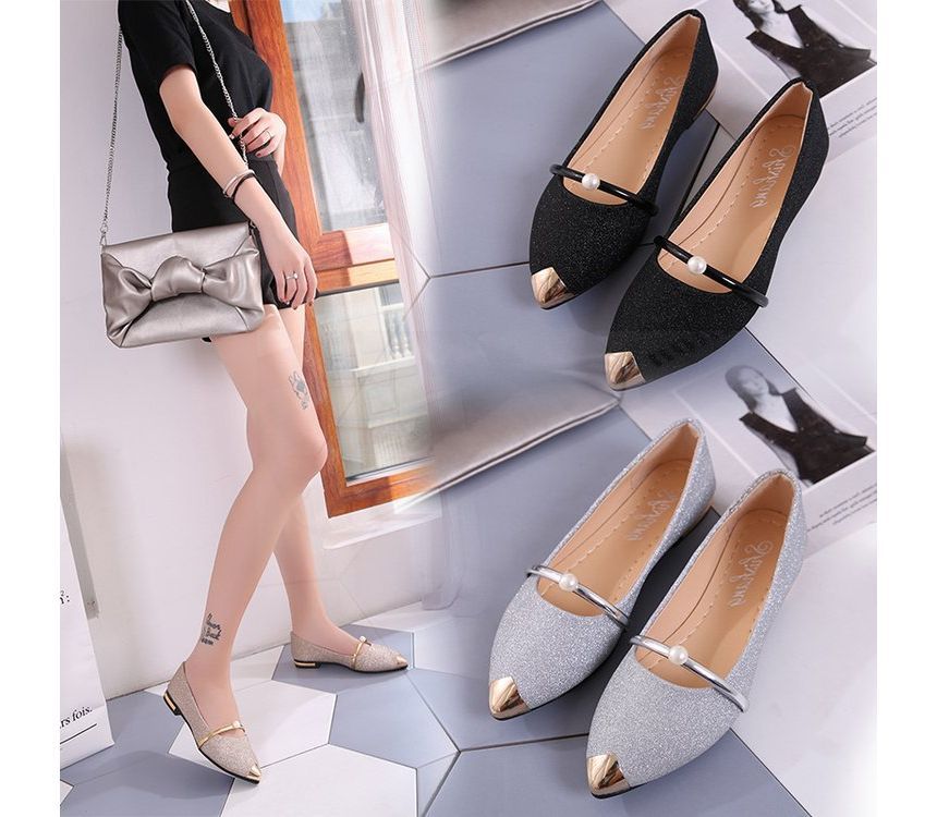 Pointy Accent Flats Metal