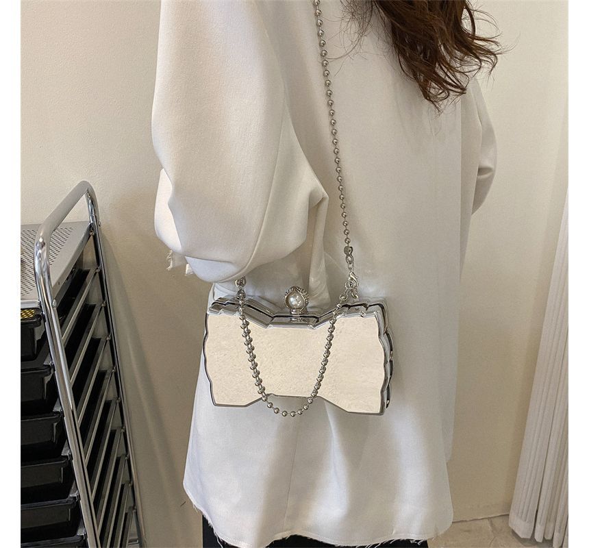 Chain Crossbody Bag Bow
