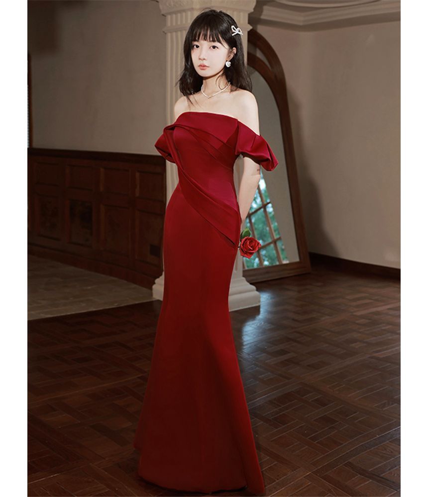 Evening Mermaid Off-Shoulder Gown