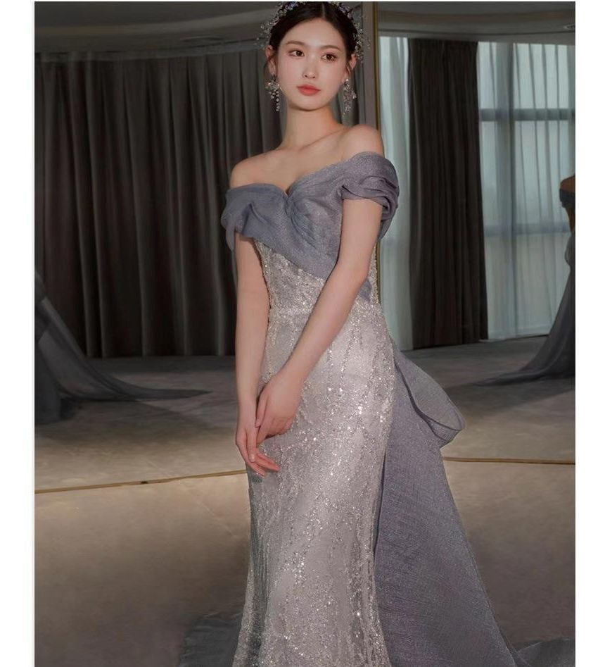 Off-Shoulder Lace Evening Gown Paneled Mermaid