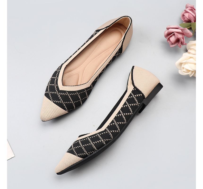 Knit Flats Pointy-Toe