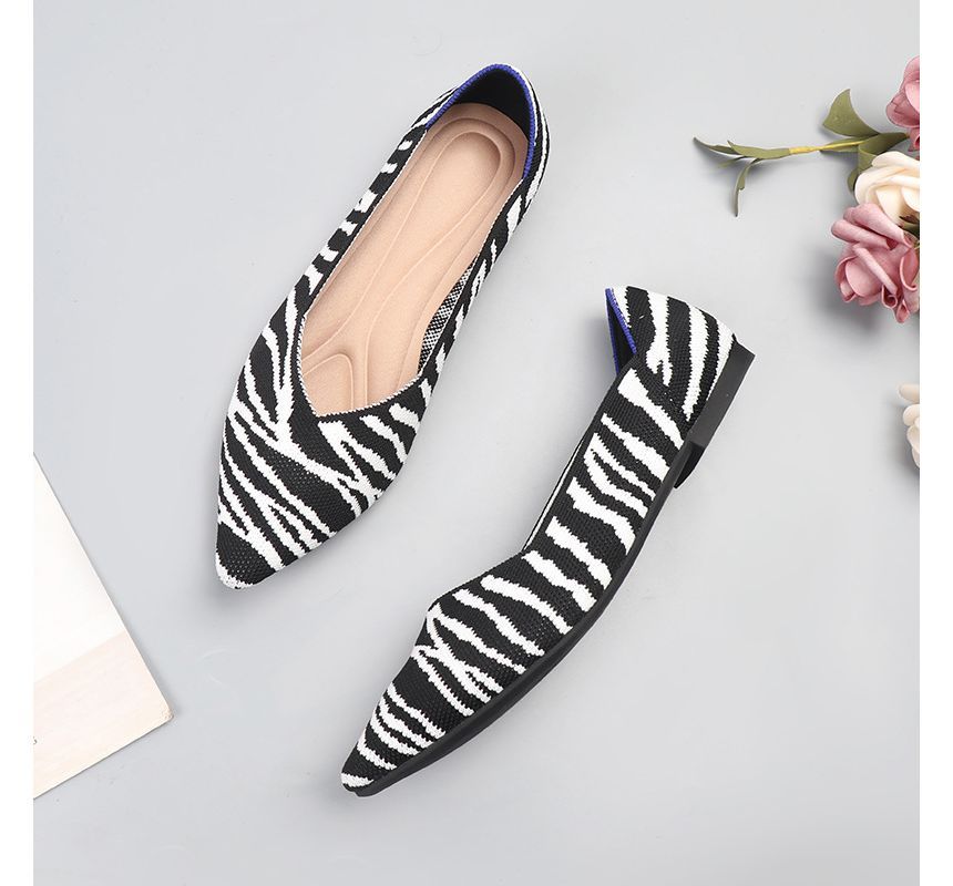 Pointy-Toe Knit Flats