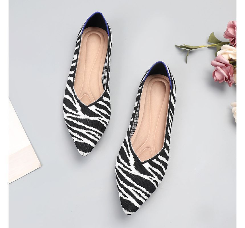 Pointy-Toe Knit Flats