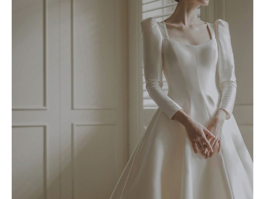 Plain Wedding Gown Puff-Sleeve A-Line Square-Neck