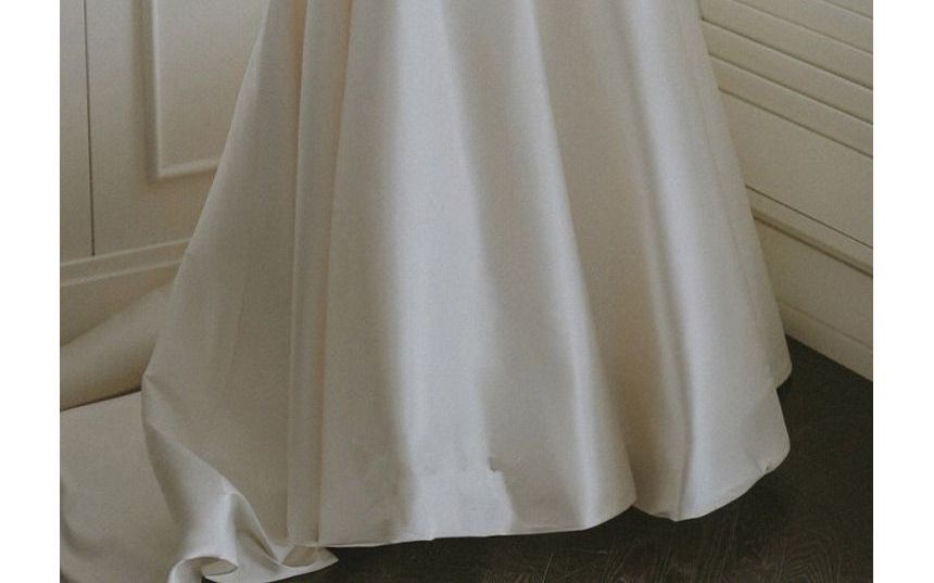 Plain Wedding Gown Puff-Sleeve A-Line Square-Neck