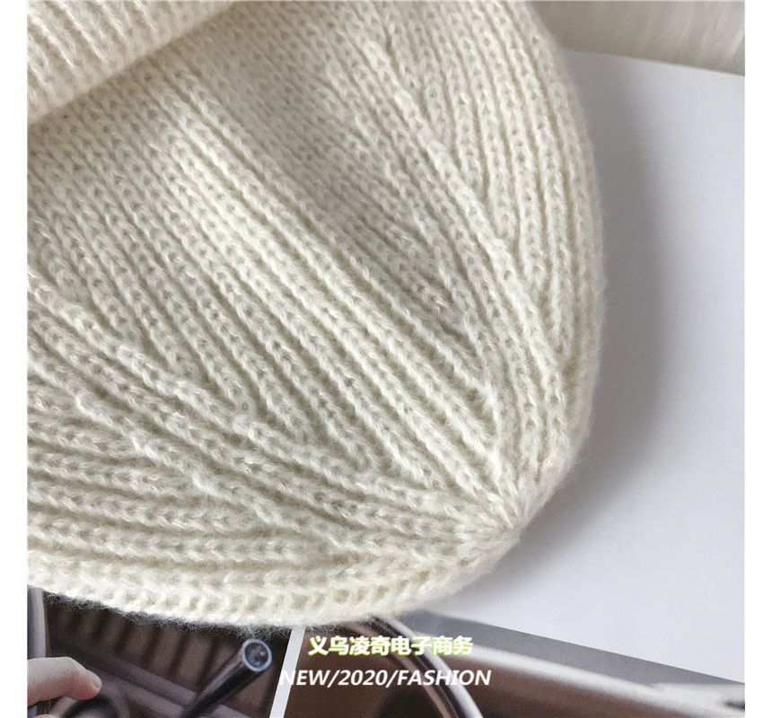 Embroidered Beanie Knit Heart