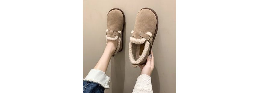 Moccasins Trim Fluffy
