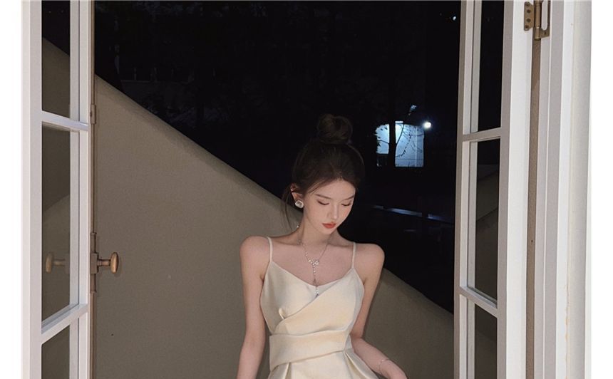 Plain Strap Slim-Fit Midi Dress Spaghetti