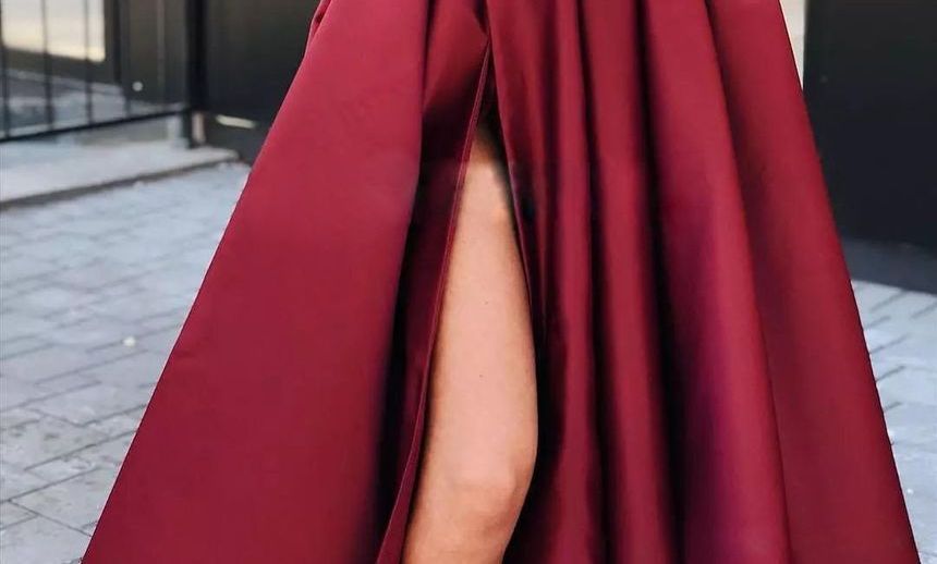 Long-Sleeve V-Neck Evening A-Line Gown Plain