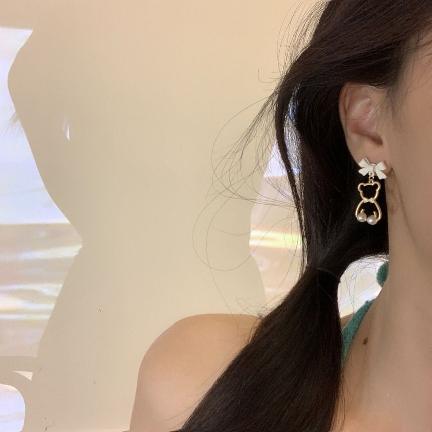 Dangle Bear Earring Alloy