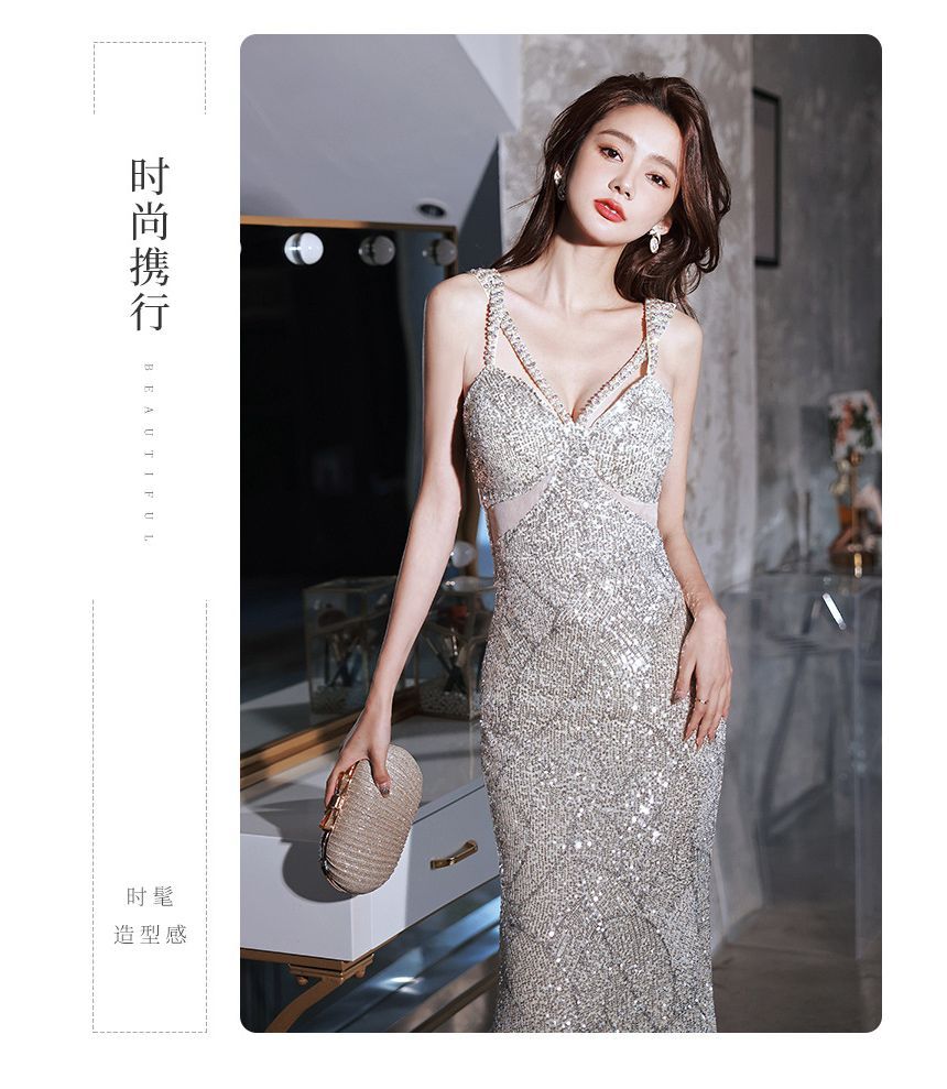 Gown Evening Sleeveless V-Neck Sequined Mermaid