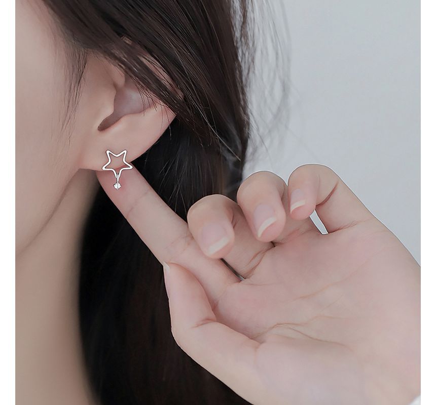 Star Stud Earring