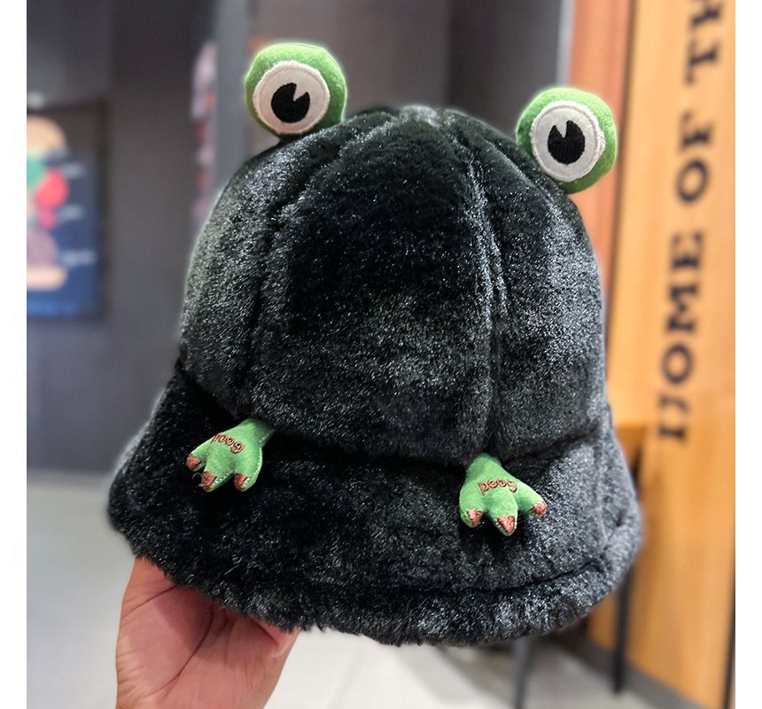 Bucket Hat Frog Chenille