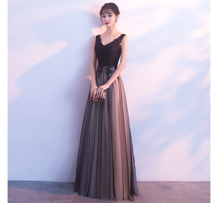 Evening Sleeveless Gown / Dress Panel A-Line Lace Mesh Cocktail V-Neck