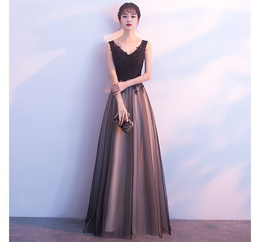 Evening Sleeveless Gown / Dress Panel A-Line Lace Mesh Cocktail V-Neck