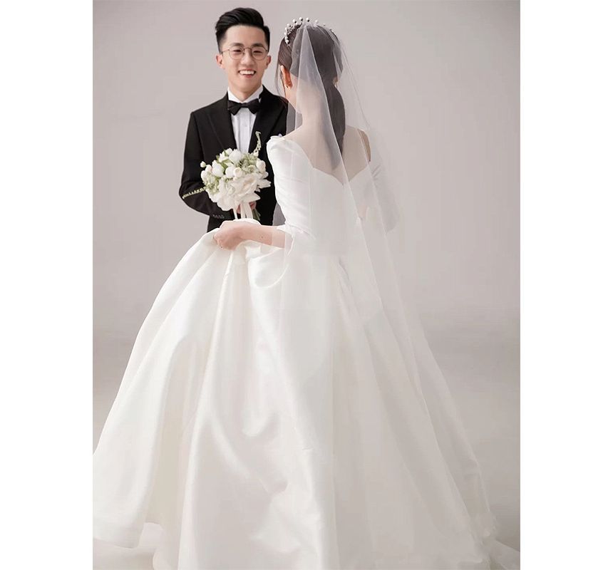 Wedding 3/4-Sleeve Pleated A-Line Gown Square Neck Plain