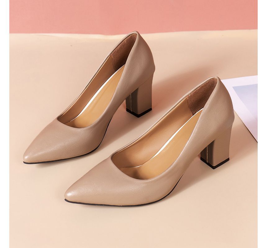 Block-Heel Pointed Pumps