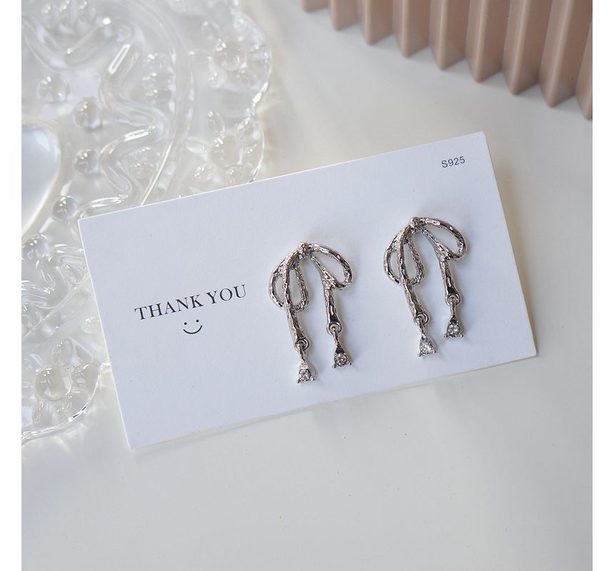 Bow Alloy Earring