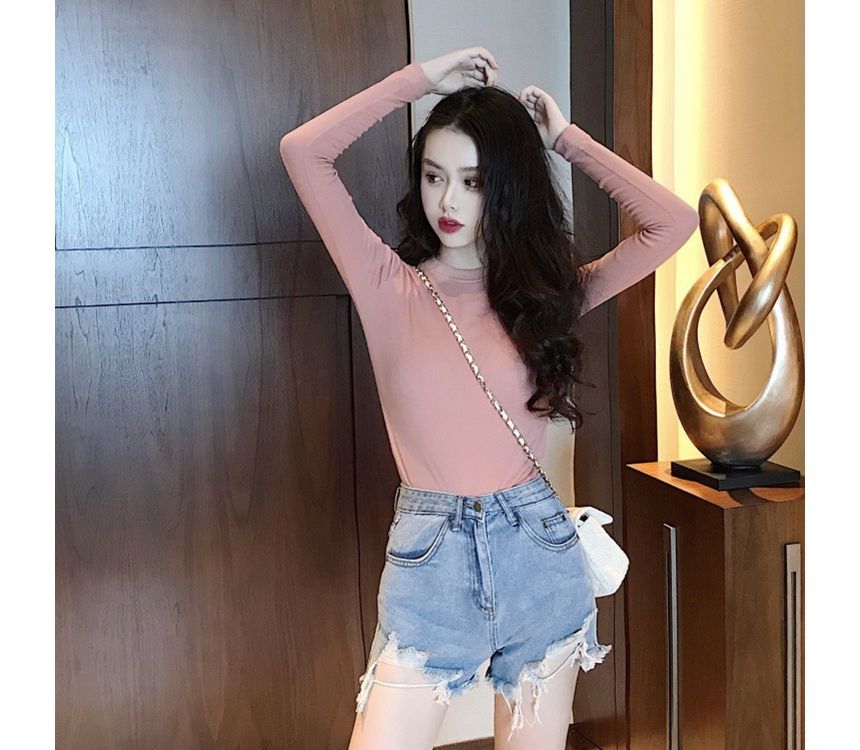 Neck Round Long-Sleeve Tee Plain