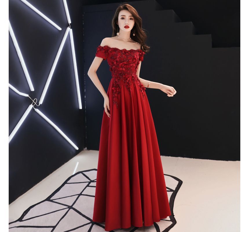 A-Line Gown Designs) Plain Evening (Various