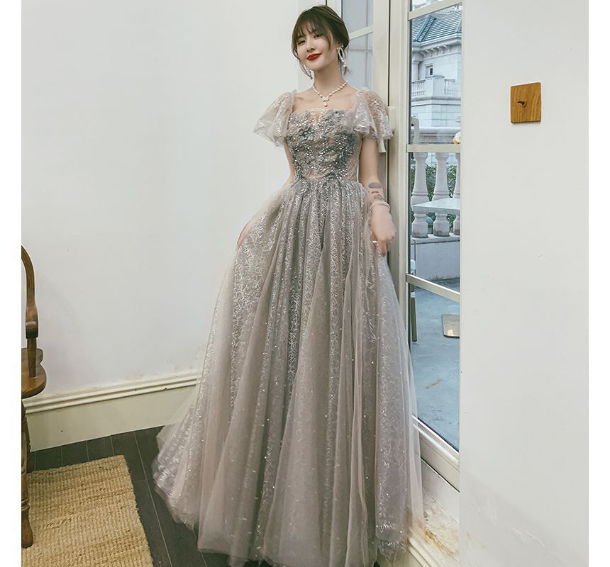 Short-Sleeve Cocktail Flower Dress / Accent Evening A-Line Gown