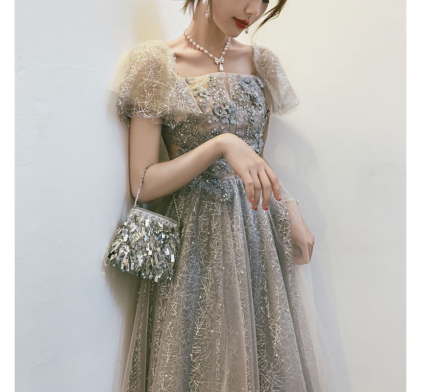 Short-Sleeve Cocktail Flower Dress / Accent Evening A-Line Gown