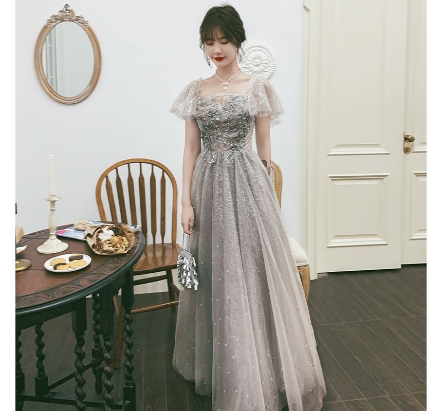 Short-Sleeve Cocktail Flower Dress / Accent Evening A-Line Gown