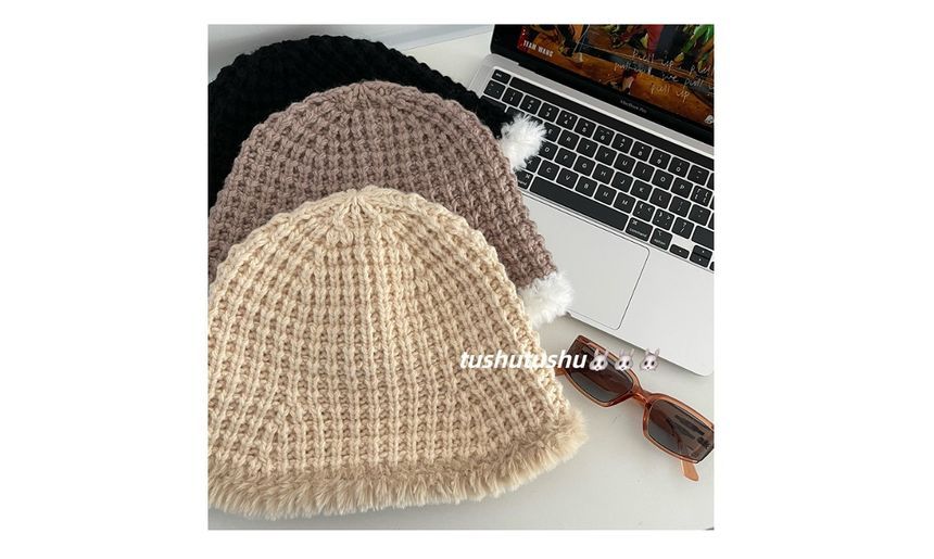 Fluffy Knit Trim Hat Cloche