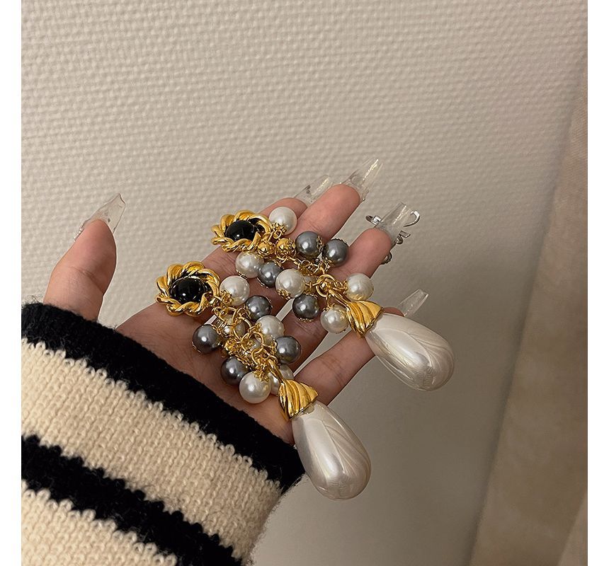 Faux Earring Pearl Drop