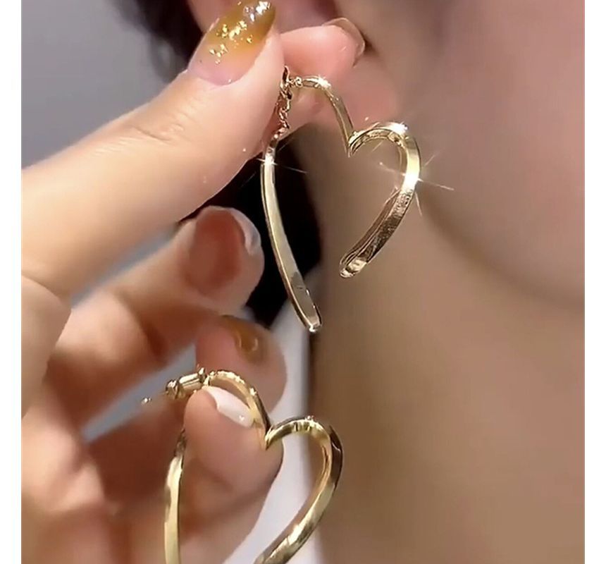 Alloy Through Earring Heart