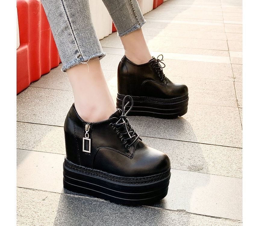 Platform Wedge Ups Lace Hidden