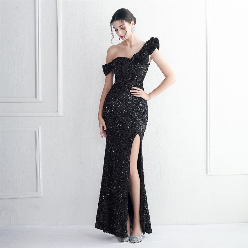 Shoulder Evening Sleeveless Ruffle Slit Mermaid Sequin Gown Plain One