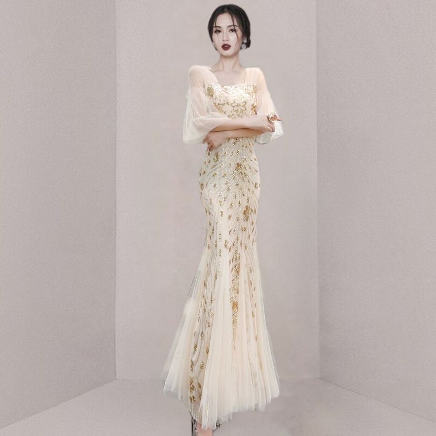 Short-Sleeve Print Mesh Gown Panel Mermaid Evening