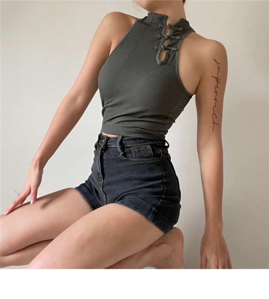 Tank Button Plain Padded Frog Top Crop