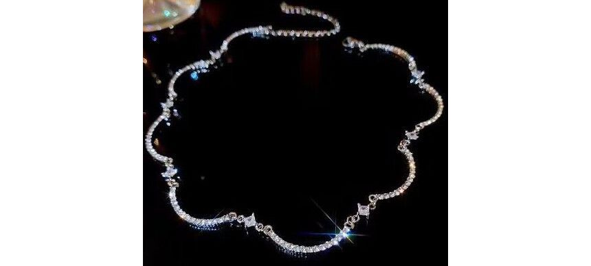 Alloy Rhinestone Choker