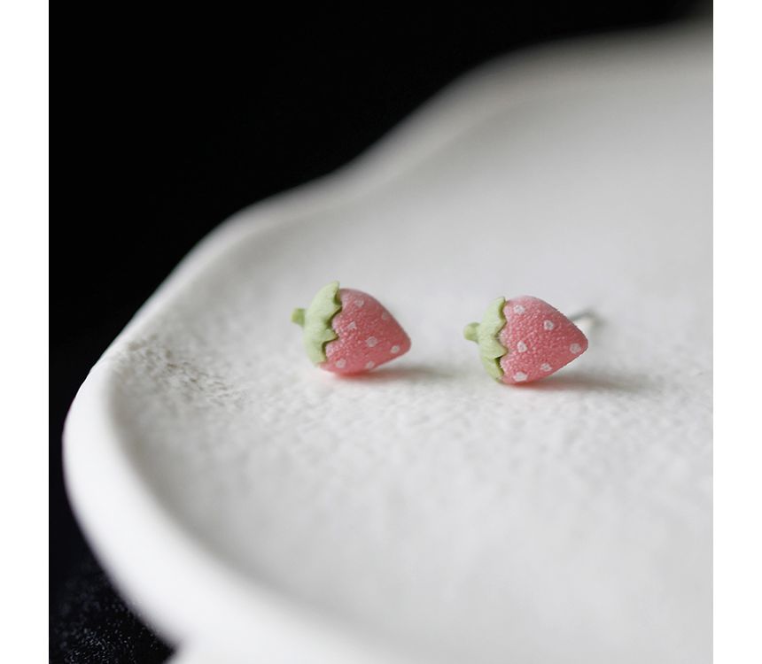 Ear Stud Strawberry