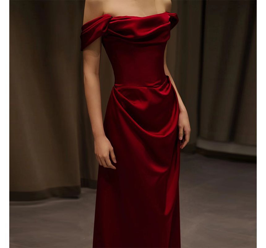 Evening Off-Shoulder Plain A-Line Gown