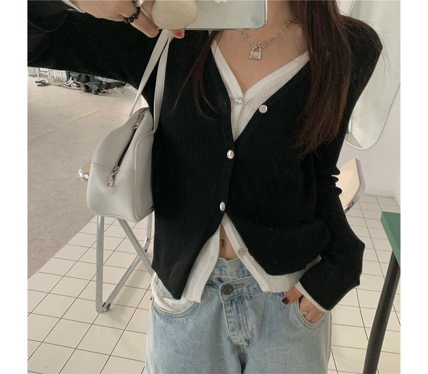 Mock Button-Up Two-Piece V-Neck Two Top Knit Tone Long-Sleeve