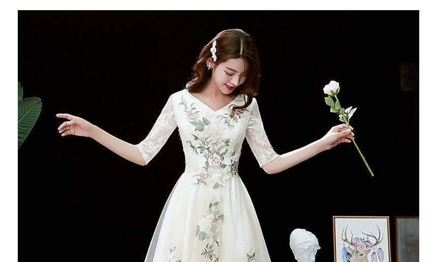 Gown Short-Sleeve Floral V-Neck Embroidered Evening A-Line