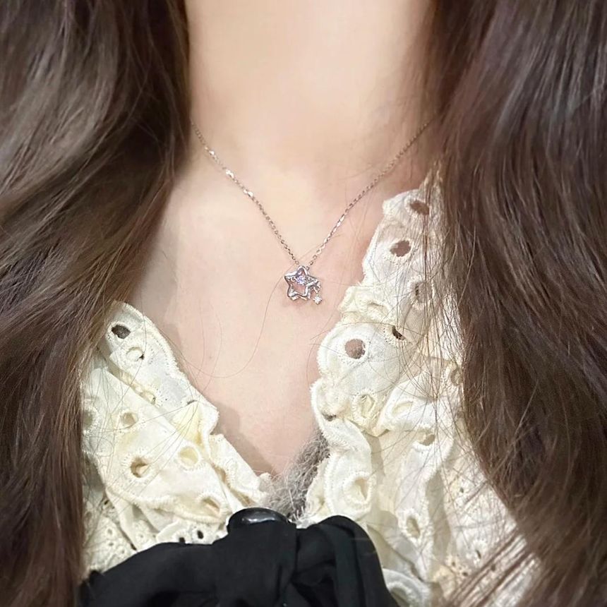Alloy Pendant Choker Star
