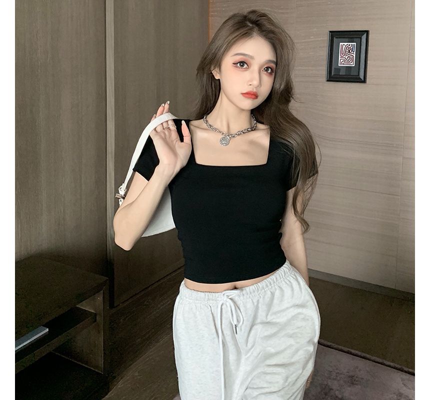 Crop (Various Plain T-Shirt Designs) Square-Neck