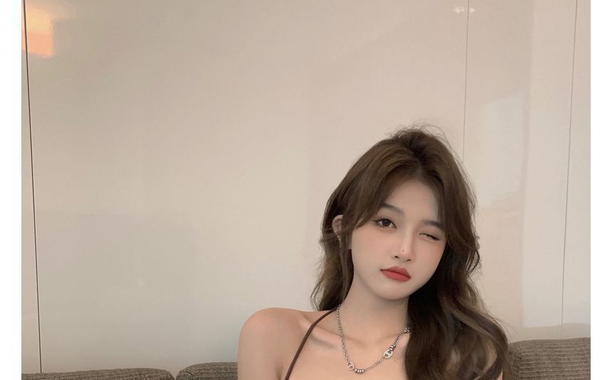 Plain Slim-Fit Halter Top Short-Sleeve