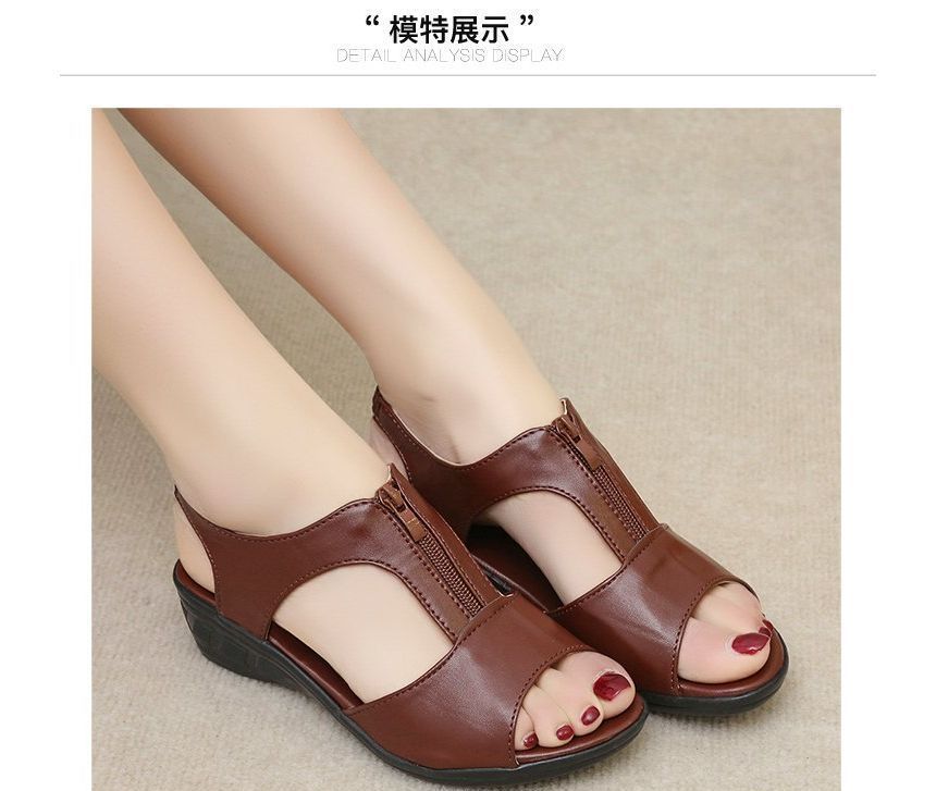 Sandals Plain Wedge Heel