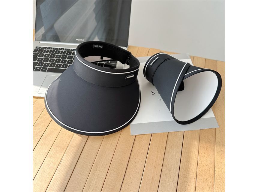 Contrast Sun Trim Hat